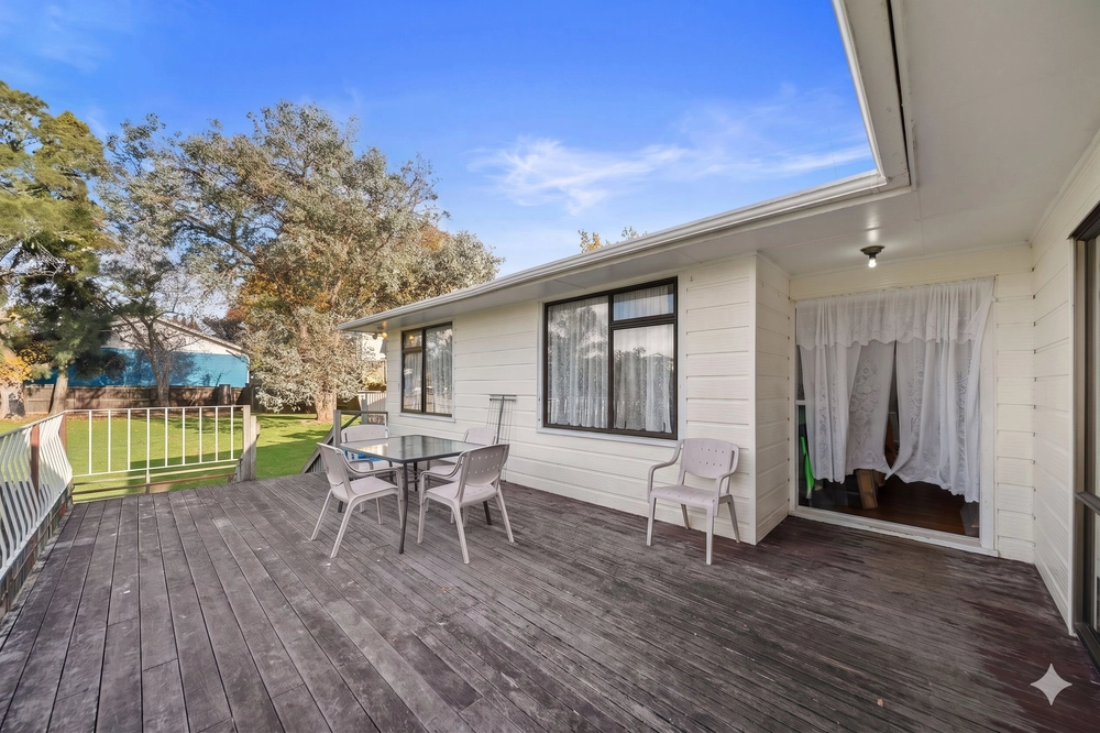 Photos of 36 Landon Avenue