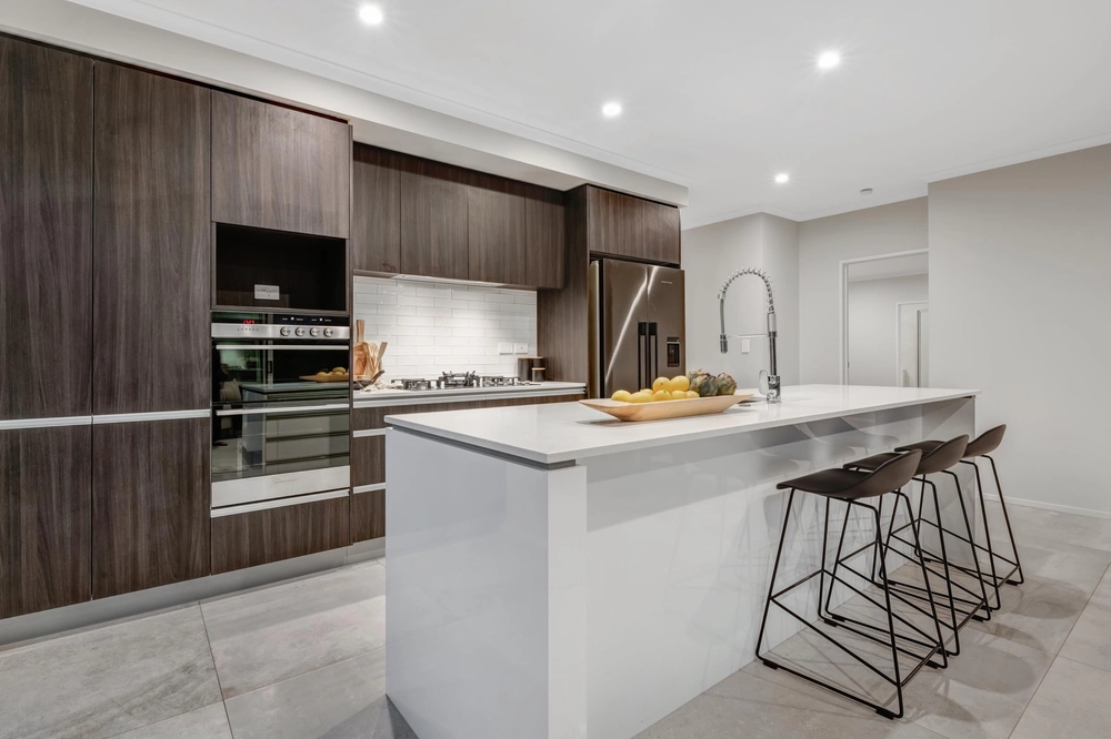 Photos of 26 Kukuwai Avenue