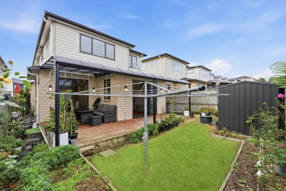 Photos of 26 Cooladawson Drive