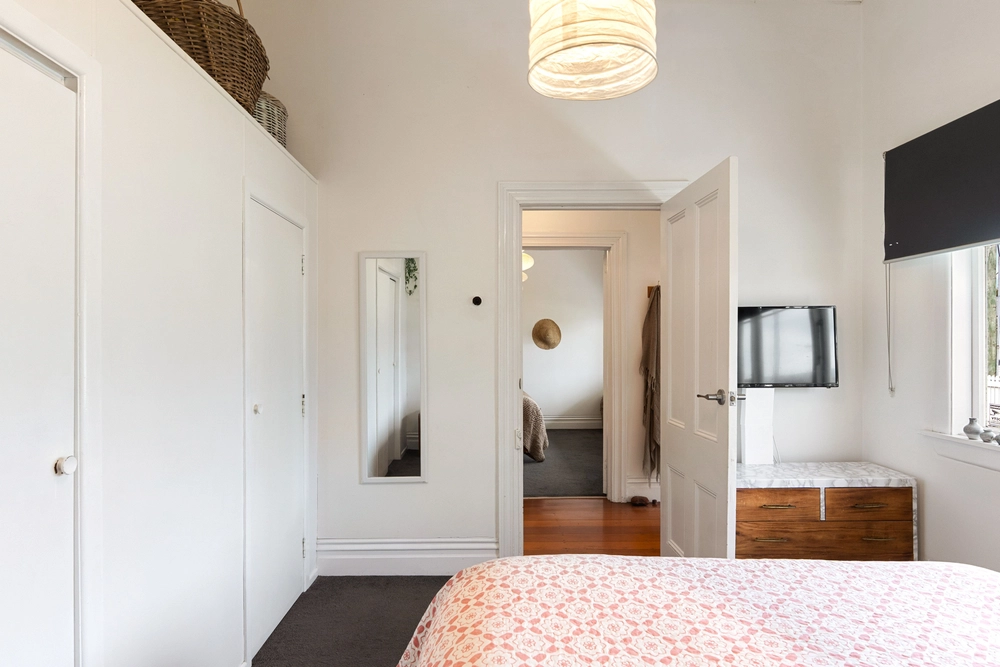 Photos of 3 Wellington Street