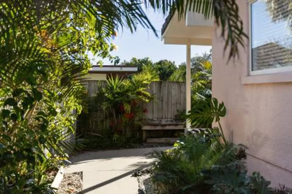 Photos of 39A Percy Road