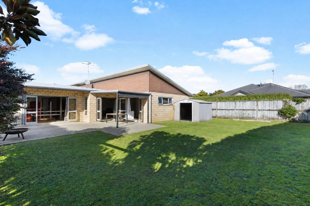 Photos of 18 Milbrook Place