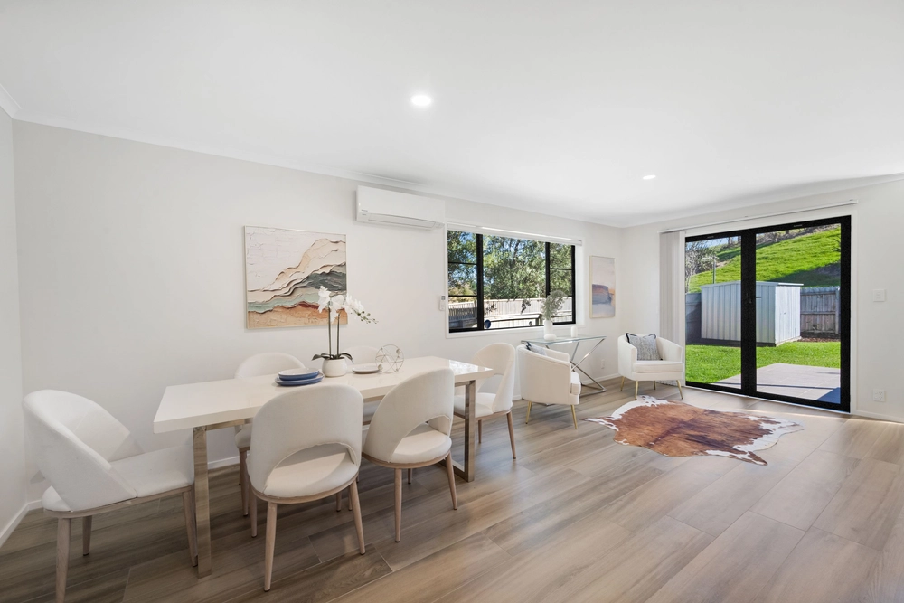 Photos of 67 Kelvin Hart Drive