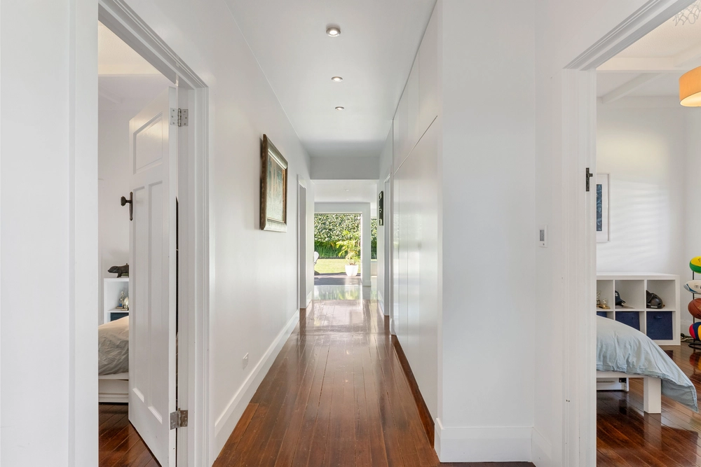 Photos of 10 Oban Road