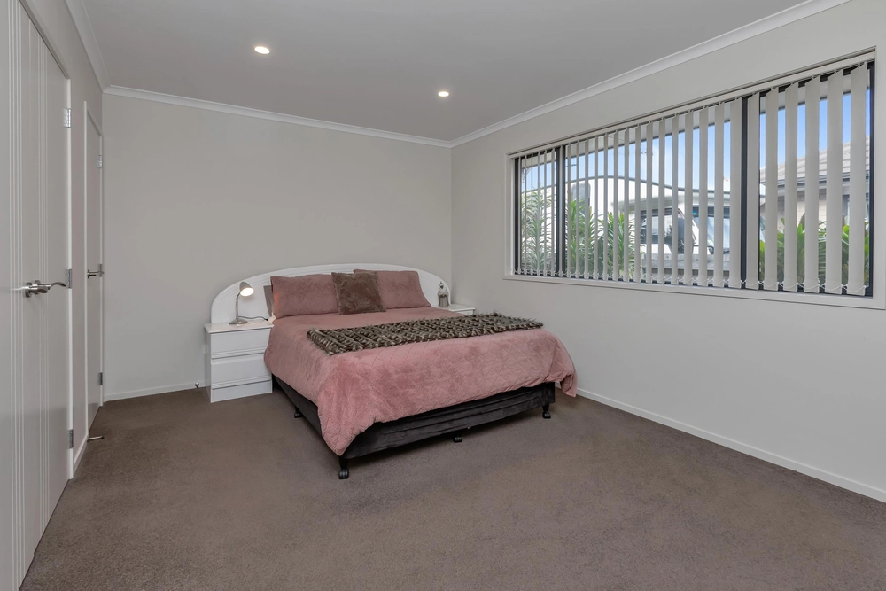 Photos of 5 Sando Way