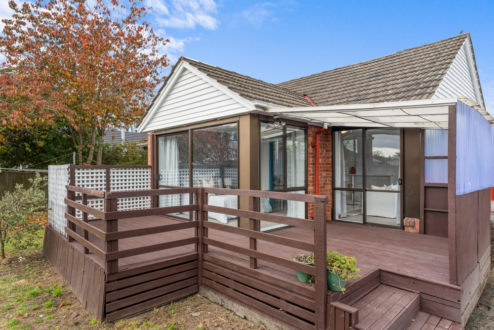 Photos of 6 Lyall Place