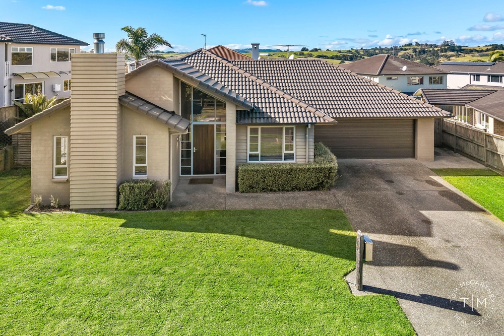 Photos of 13 Kenley Heights