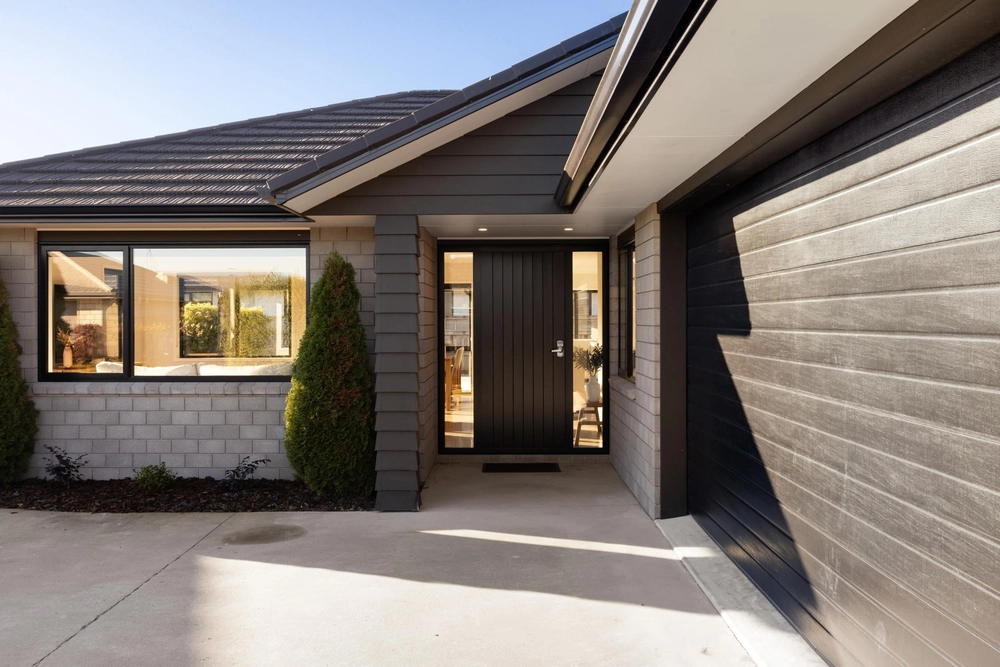Photos of 23 Kingdon Street
