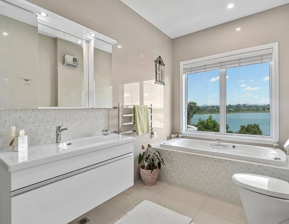 Photos of 5 Edgecumbe Road