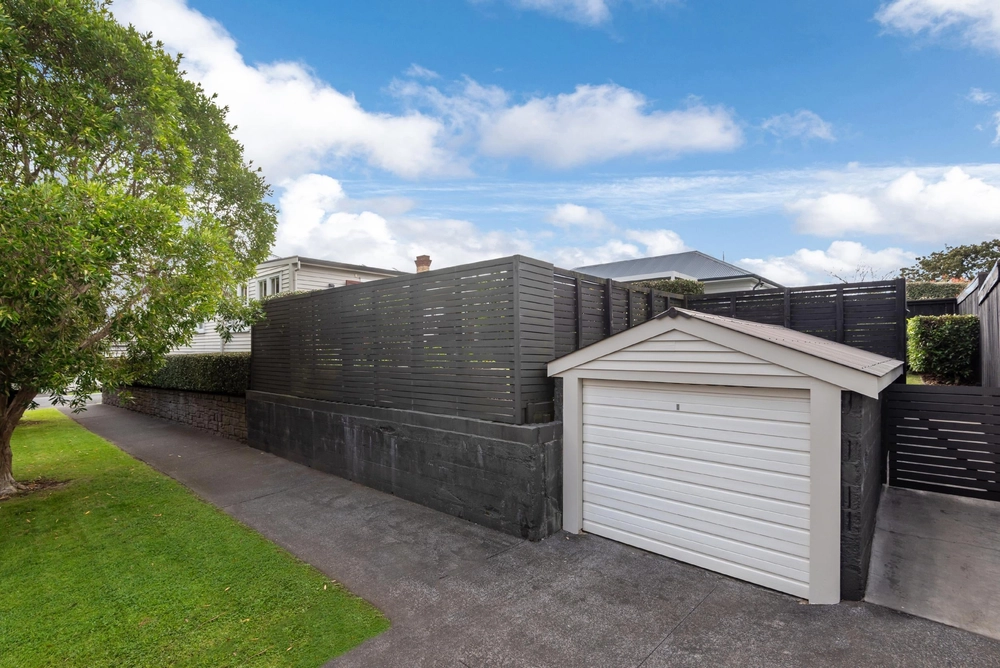 Photos of 62 Rose Road