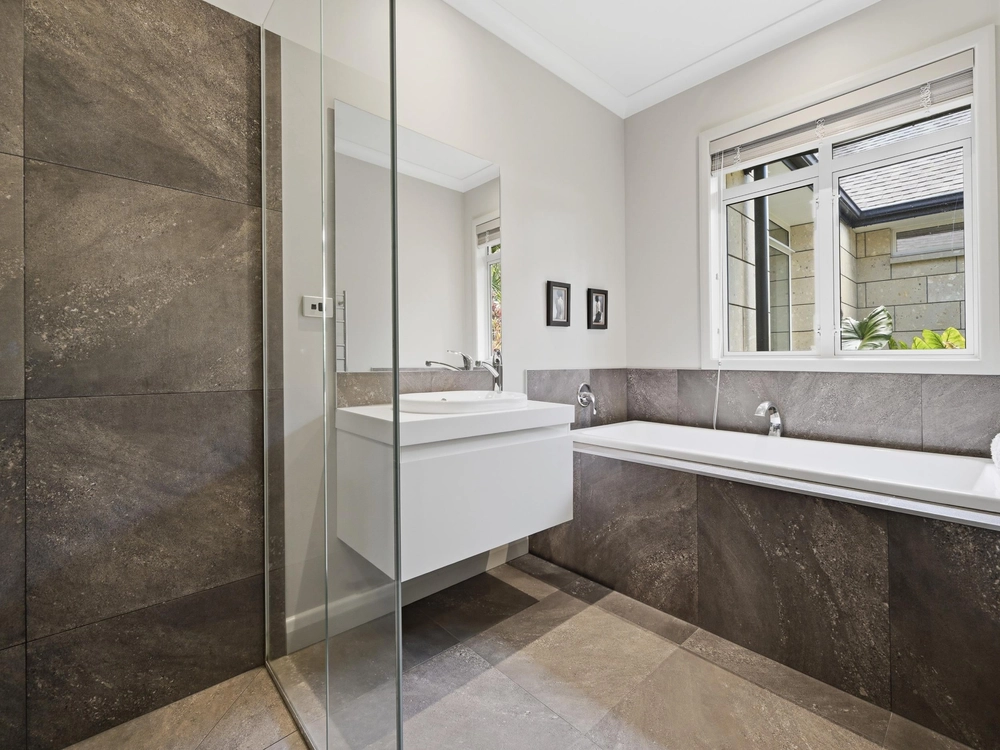 Photos of 18 Jarrah Park Drive