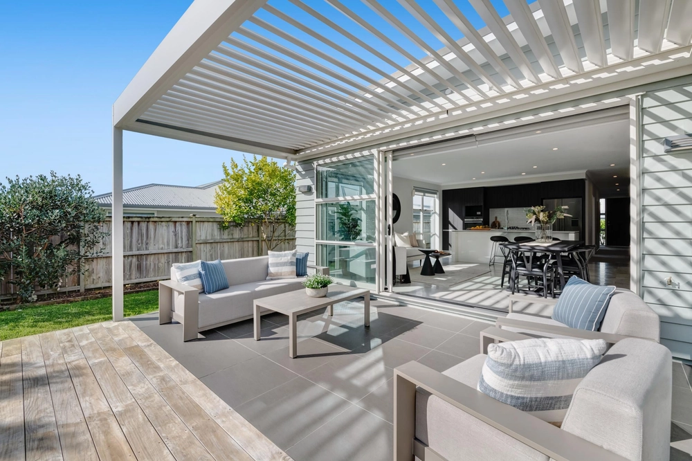 Photos of 26 Kukuwai Avenue