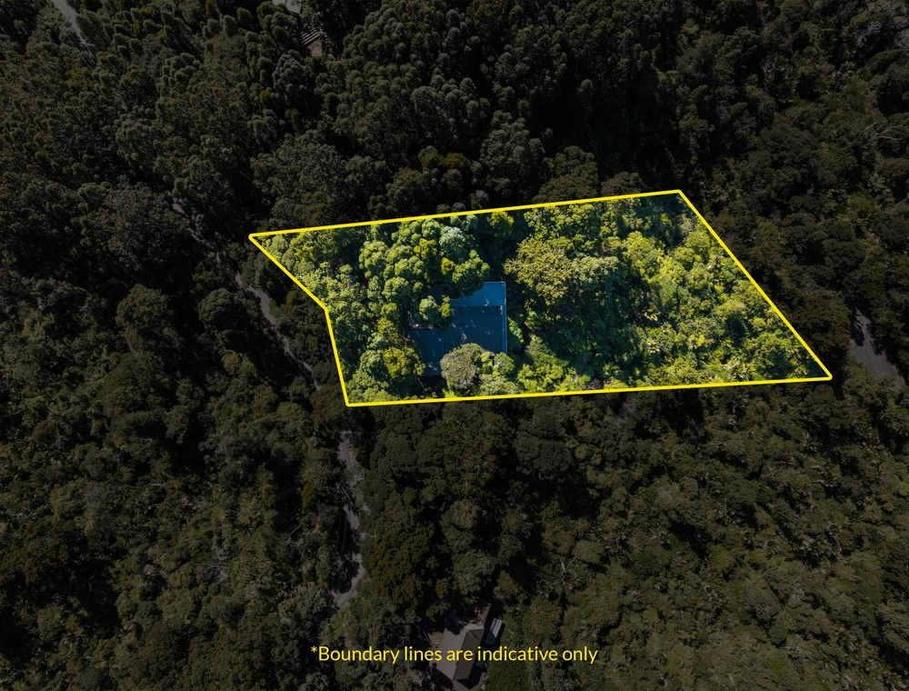 Photos of 136 Opanuku Road