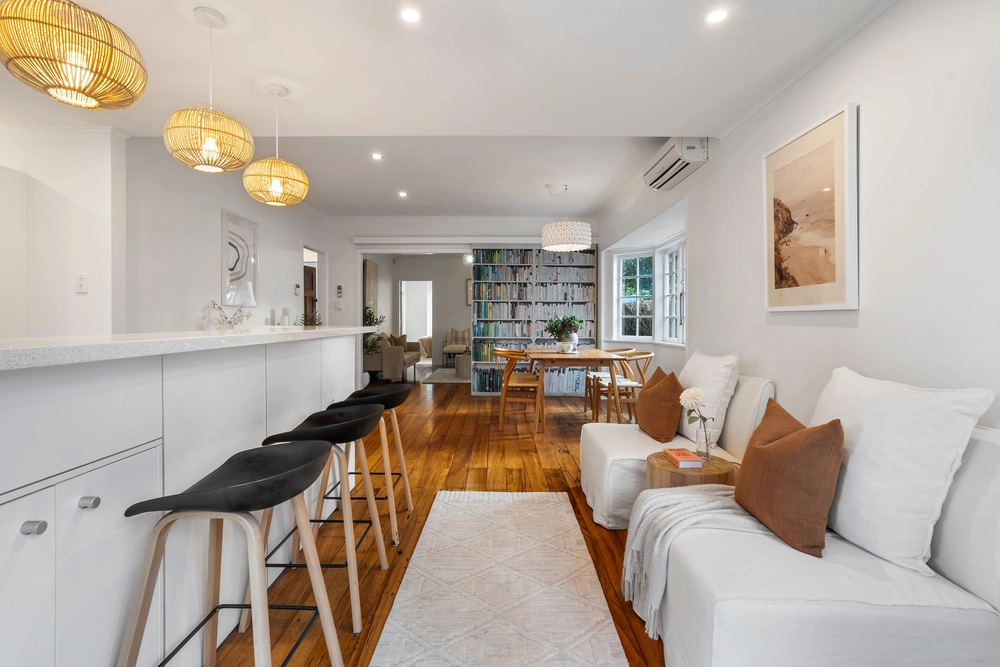 Photos of 1 Rhodes Avenue