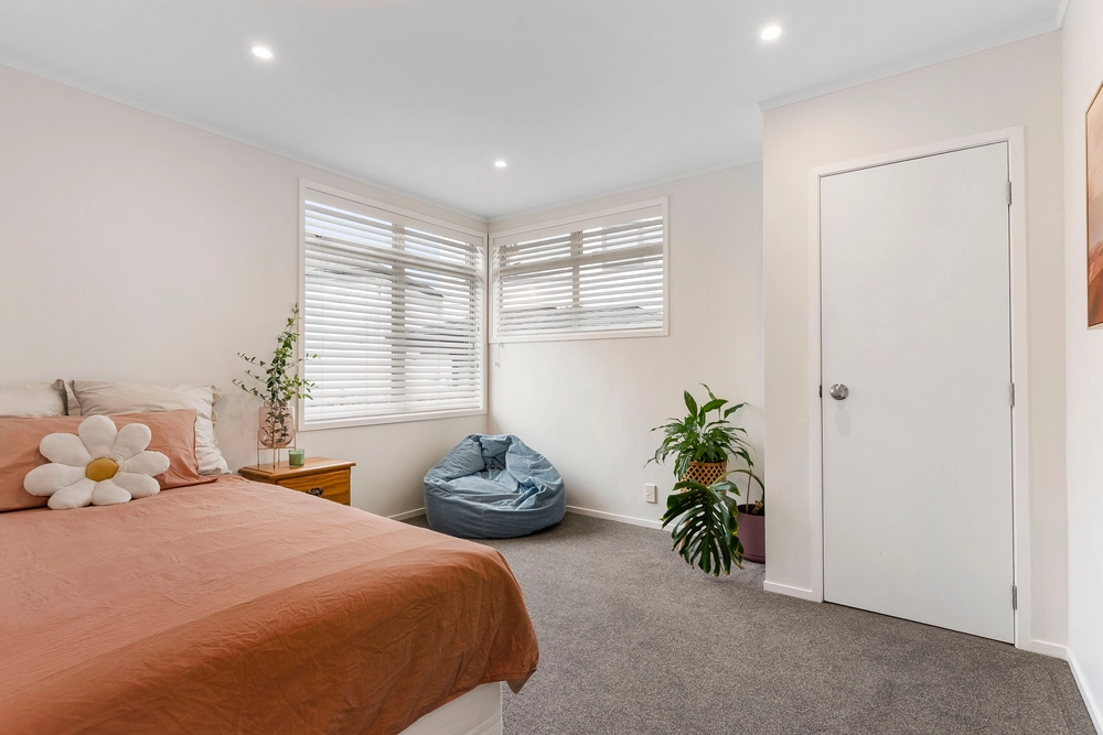 Photos of 4 Lyndhurst Street