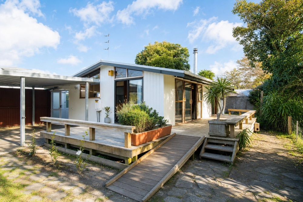 Photos of 116 Oak Street
