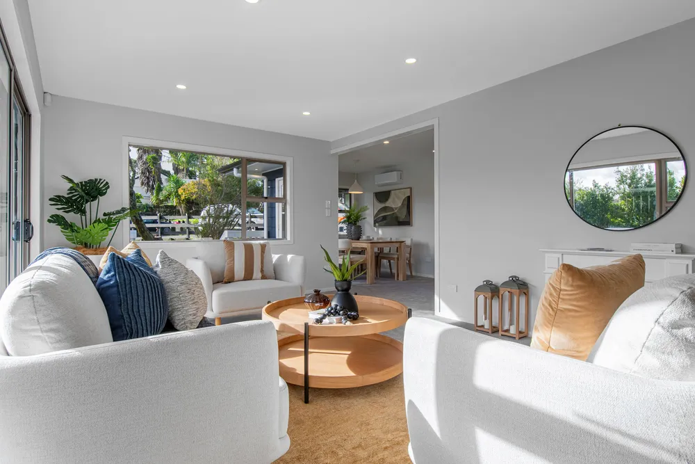 Photos of 40 Zealandia Road