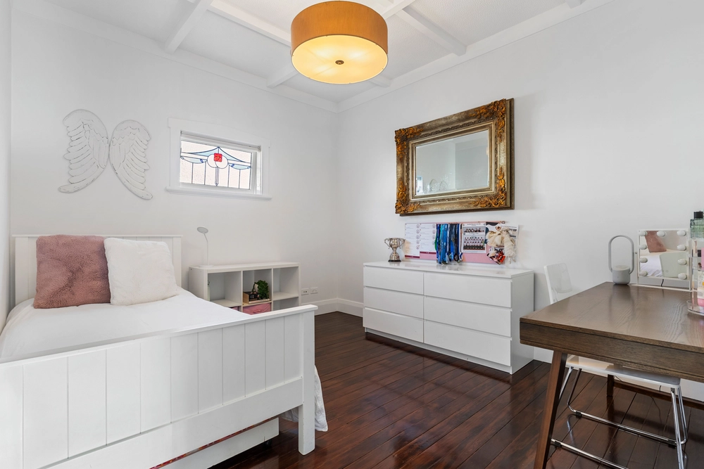 Photos of 10 Oban Road