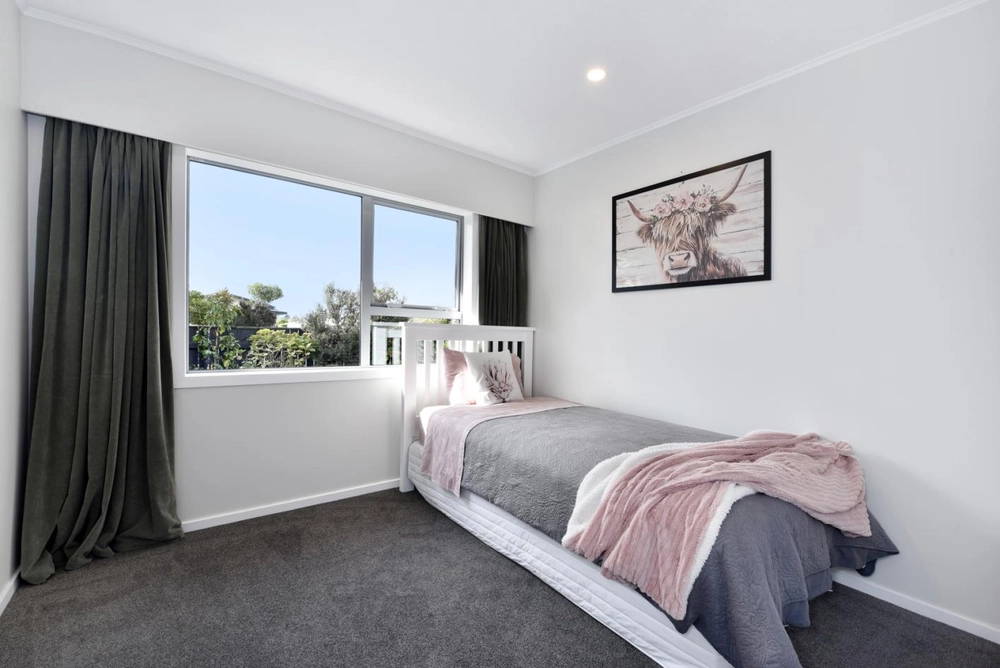 Photos of 3 Newman Avenue