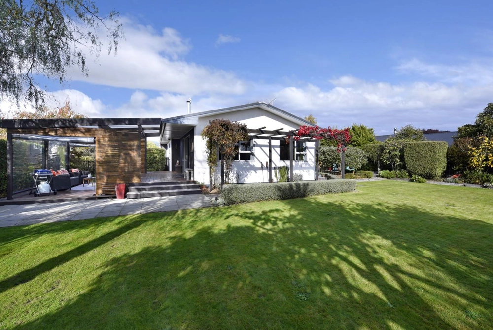 Photos of 3 Newman Avenue