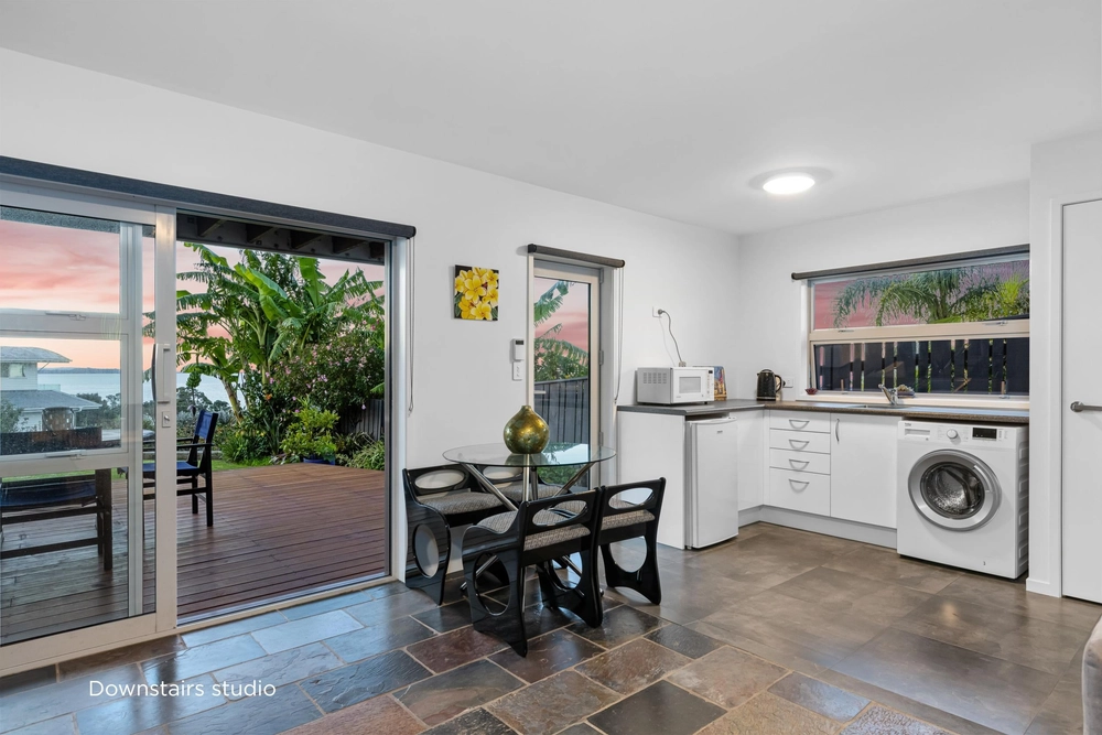 Photos of 202 Vipond Road