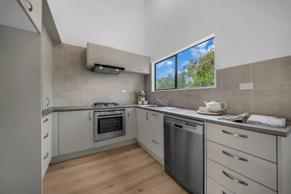 Photos of 17 Glenwood Avenue