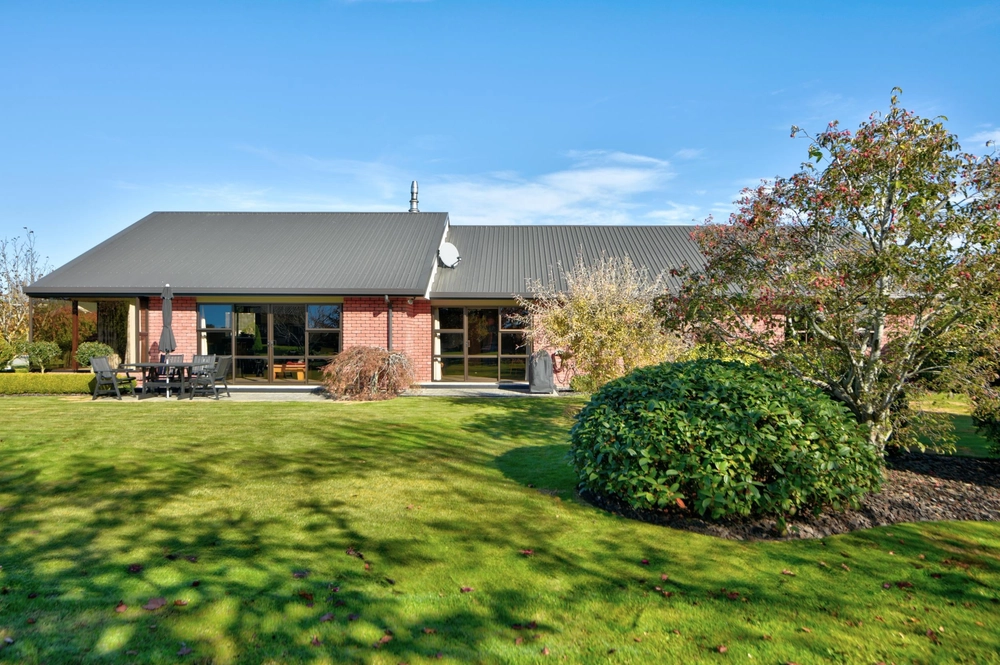 Photos of 3 Raeburn Place