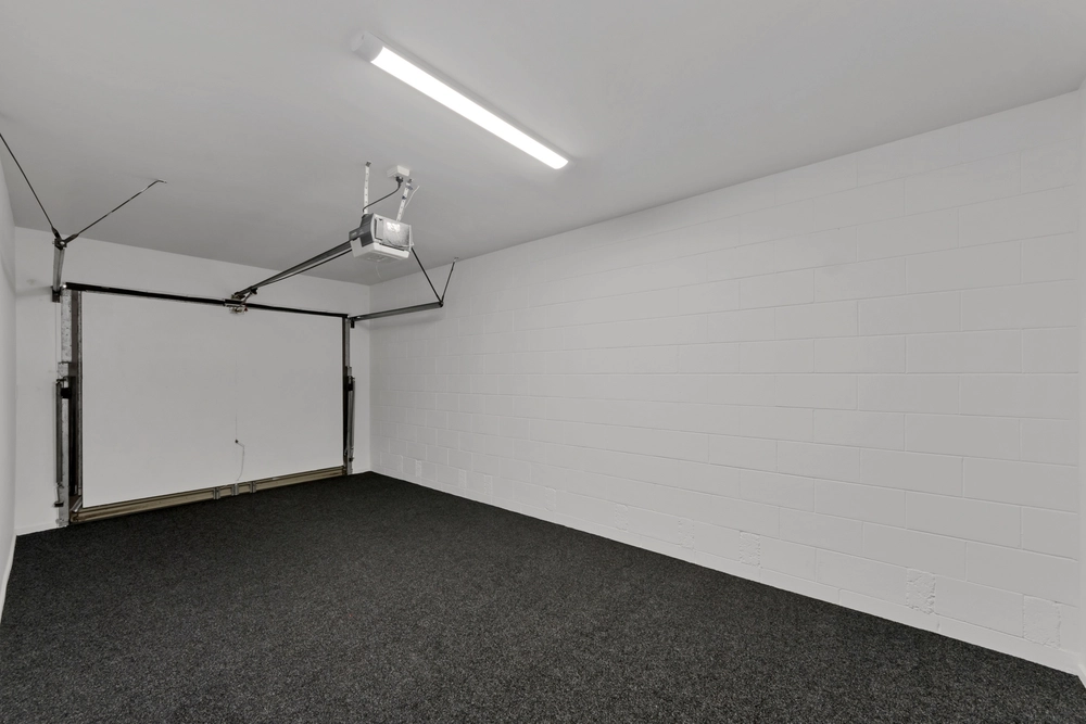 Photos of 1/1 Torvill And Dean Lane