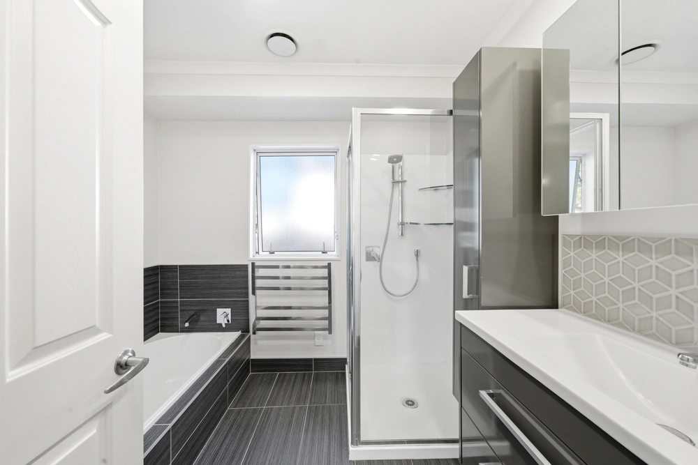 Photos of 53C Howe Street