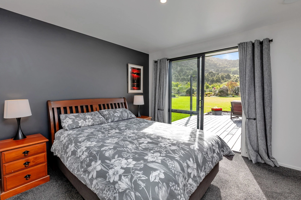 Photos of 36 Layby Lane
