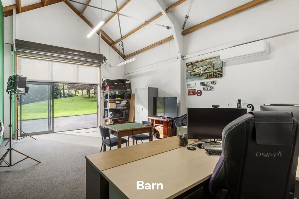 Photos of 108 Paremoremo Road