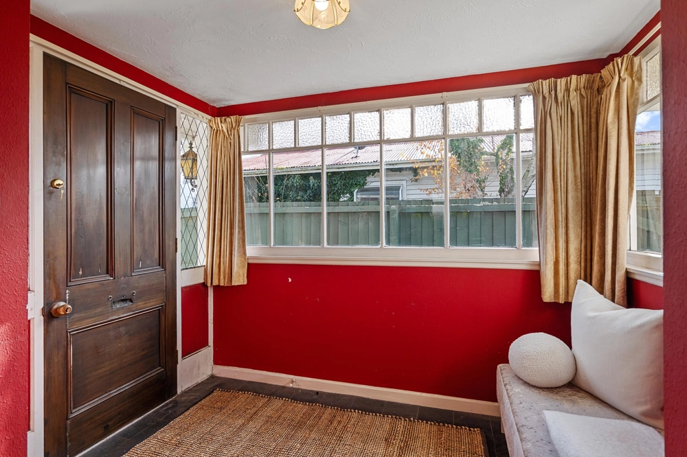 Photos of 128 Lyttelton Street