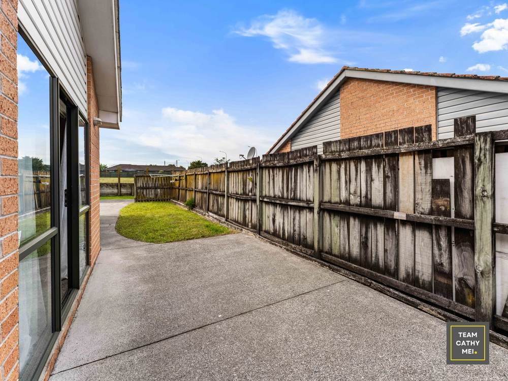 Photos of 2/124 Alfriston Road
