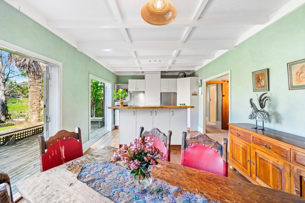 Photos of 391 Pine Valley Road