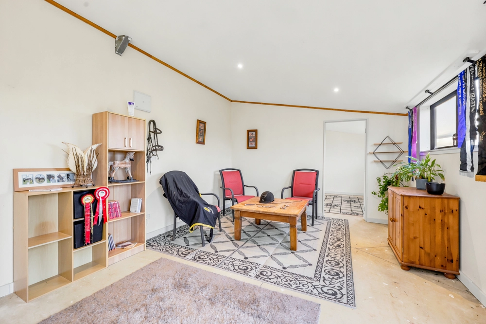 Photos of 94 Sowerby Heights