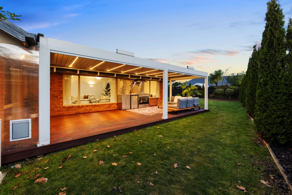 Photos of 45 Kinsella Crescent