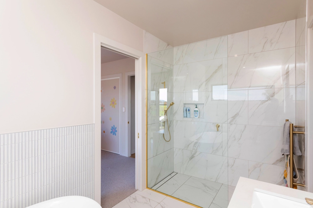 Photos of 600 Back Ormond Road