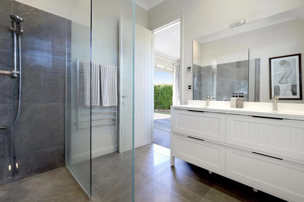 Photos of 18 Jarrah Park Drive