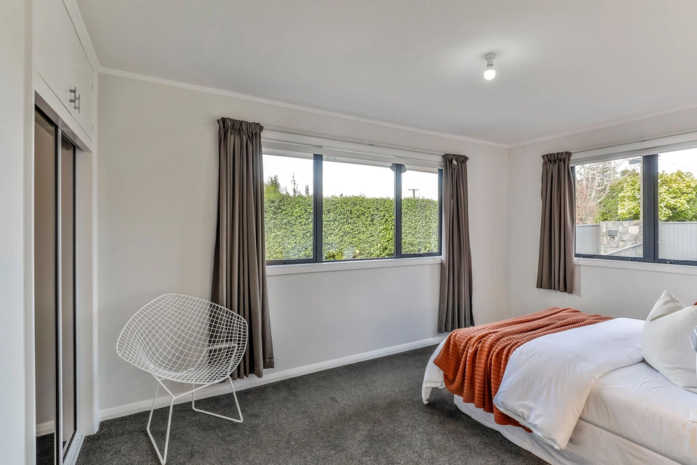 Photos of 88 Tiroroa Avenue