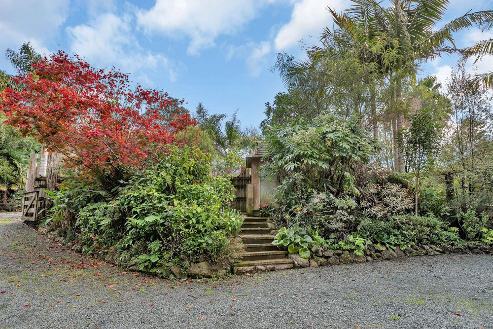 Photos of 270 Vinegar Hill Road
