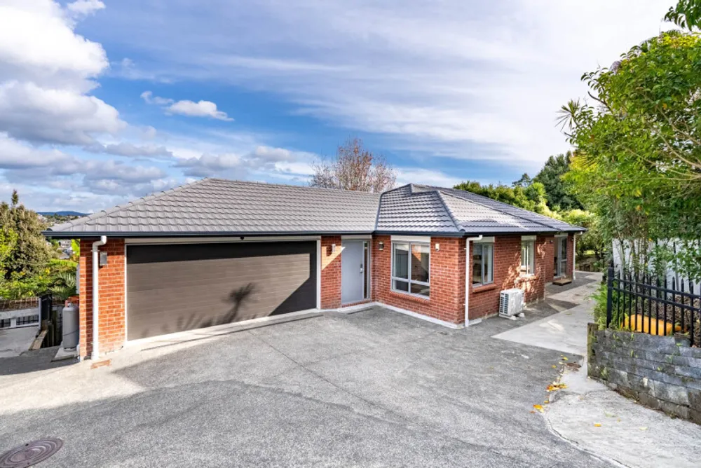 Photos of 77A Royal Road