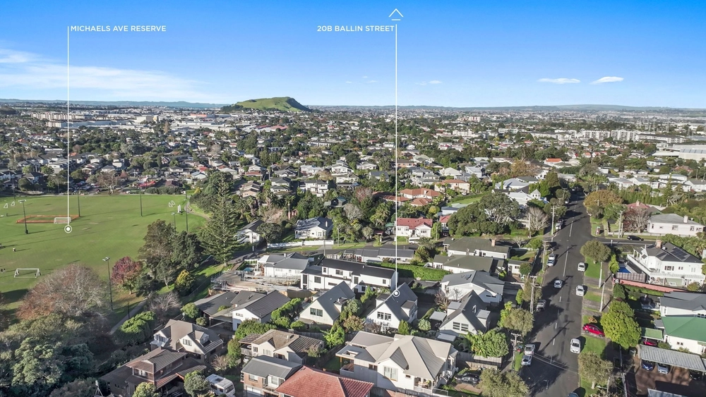 Photos of 20B Ballin Street