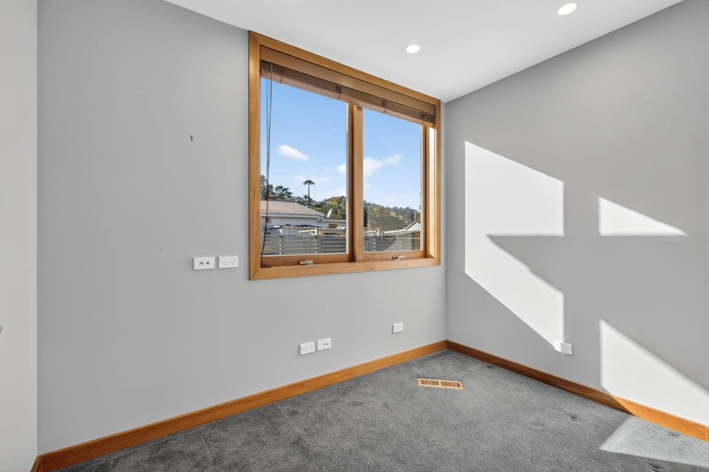 Photos of 104 Clarence Street