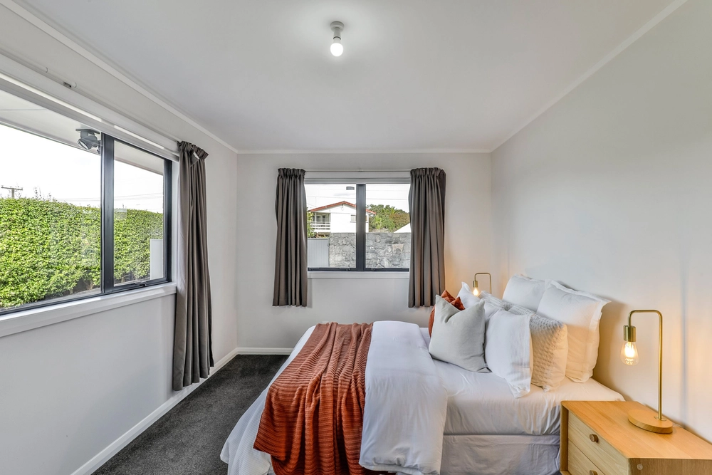 Photos of 88 Tiroroa Avenue