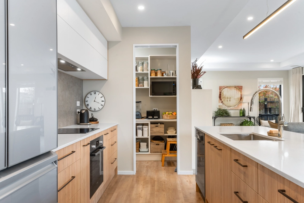Photos of 10 Spalling Road