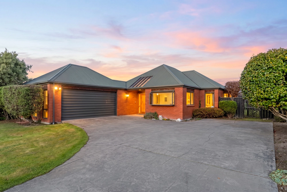 Photos of 4 Amesbury Mews