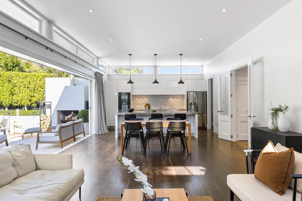 Photos of 16 Wilton Street