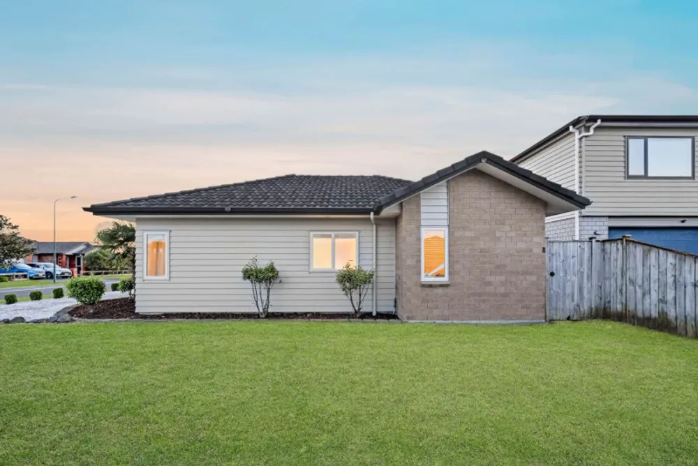 Photos of 28 Arranmore Drive