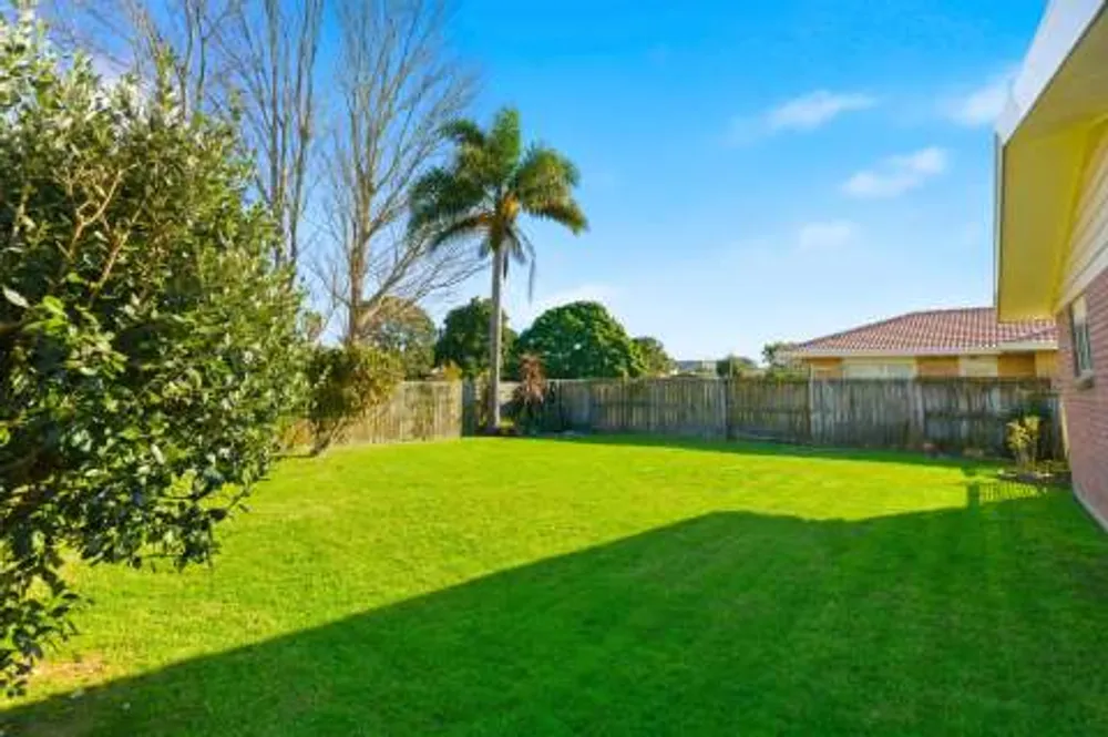 Photos of 8 Webb Place