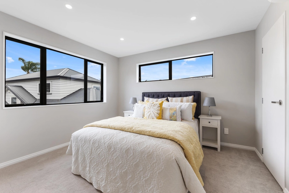 Photos of 16C Silverton Avenue